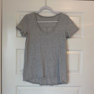 Lulu Lemon Women's Scoop Neck T-Shirt